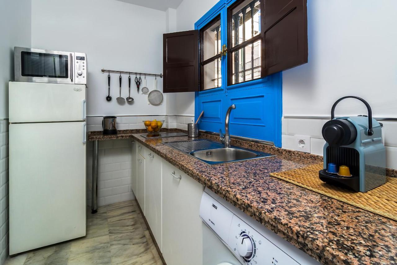 More Center Apartment Севилья Экстерьер фото